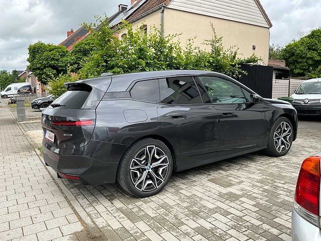 2021 bmw ix xdrive40 - afbeelding 34 van  45