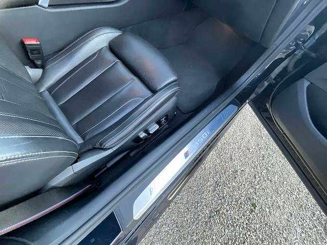 2021 bmw m850i xdrive v8 coupe - afbeelding 31 van  42