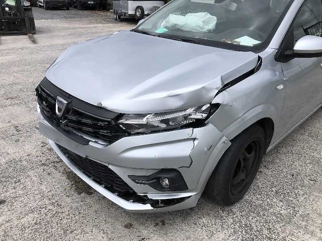 2021 dacia sandero 1.0 i auto - afbeelding 7 van  8