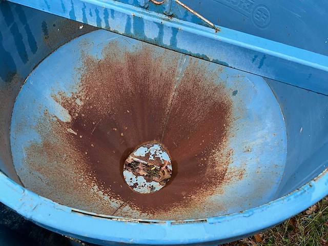 2021 eichinger betonkubel - afbeelding 4 van  7