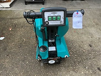 2021 eureka e 46 b accu 24v schropzuigmachine met ingebouwde acculader - afbeelding 4 van  5