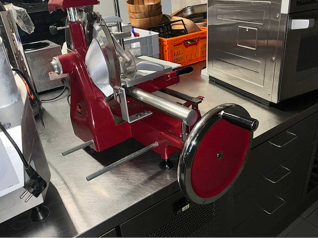 2021 fac f300 tafelsnijmachine - afbeelding 1 van  7