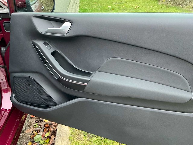 2021 ford fiesta lichte vracht - afbeelding 14 van  48