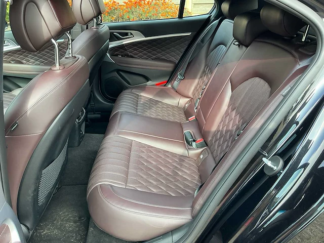 2021 genesis g70 shooting brake - 200 pk - afbeelding 15 van  49