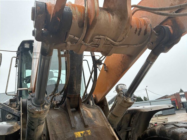 2021 geval 921g bulldozer - afbeelding 13 van  46