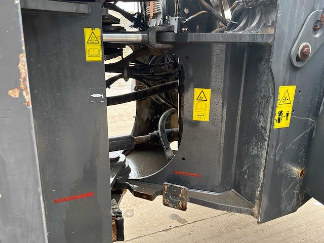 2021 geval 921g bulldozer - afbeelding 21 van  46