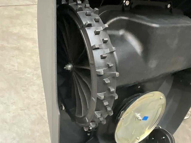 2021 honda hrm3000 robotmaaier - afbeelding 3 van  11