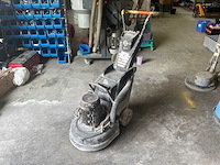 2021 htc kapa 420 vs betonschuurmachine