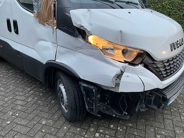 2021 iveco daily hoog dak - rijk uitgerust - afbeelding 13 van  46