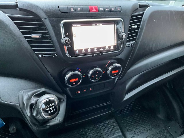 2021 iveco daily hoog dak - rijk uitgerust - afbeelding 24 van  46