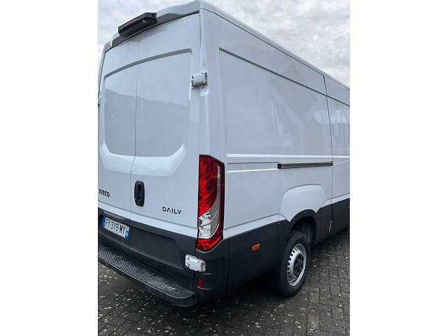 2021 iveco daily hoog dak - rijk uitgerust - afbeelding 42 van  46