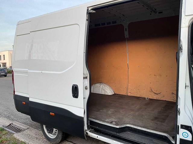 2021 iveco daily lichte vrachtwagen - afbeelding 10 van  28