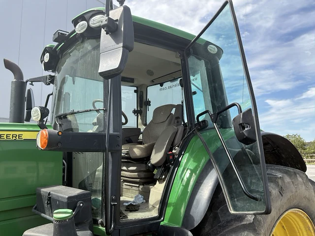 2021 john deere 6195m vierwielaangedreven landbouwtractor - afbeelding 2 van  44