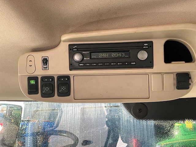 2021 john deere 6r230 vierwielaangedreven landbouwtractor - afbeelding 15 van  25