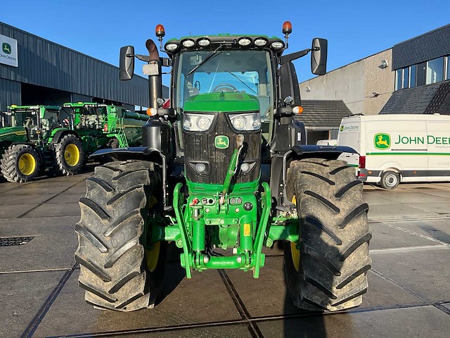 2021 john deere 6r230 vierwielaangedreven landbouwtractor - afbeelding 12 van  25