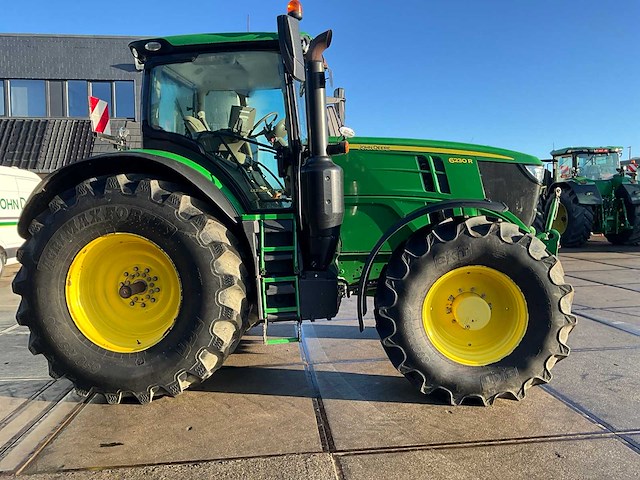 2021 john deere 6r230 vierwielaangedreven landbouwtractor - afbeelding 20 van  25
