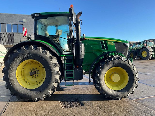 2021 john deere 6r230 vierwielaangedreven landbouwtractor - afbeelding 17 van  22
