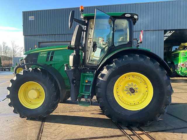 2021 john deere 6r230 vierwielaangedreven landbouwtractor - afbeelding 21 van  22