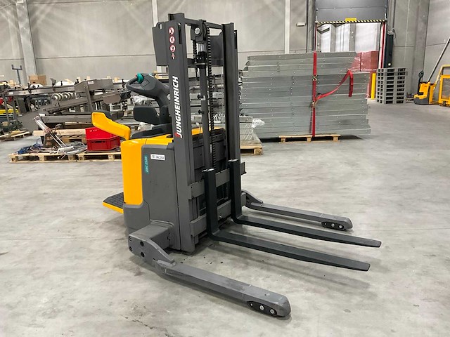 2021 jungheinrich erc 212b stapelaar - afbeelding 1 van  17