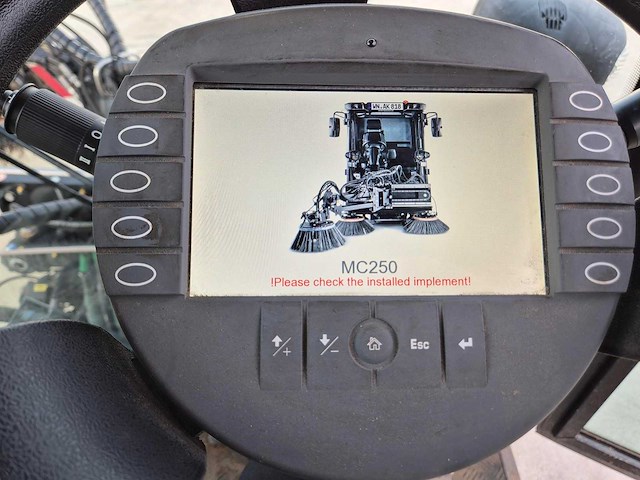 2021 kärcher m250 zelfrijdende veegmachine - afbeelding 18 van  18