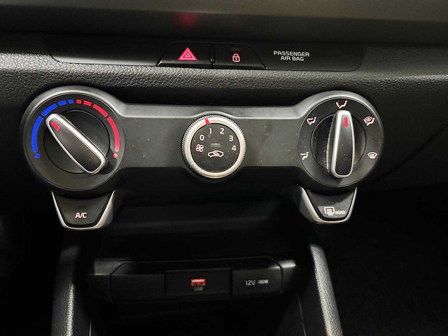 2021 kia rio 1.2i benzine hatchback personenauto - afbeelding 5 van  27