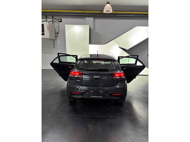 2021 kia rio 1.2i benzine hatchback personenauto - afbeelding 13 van  27