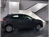 2021 kia rio 1.2i benzine hatchback personenauto - afbeelding 25 van  27