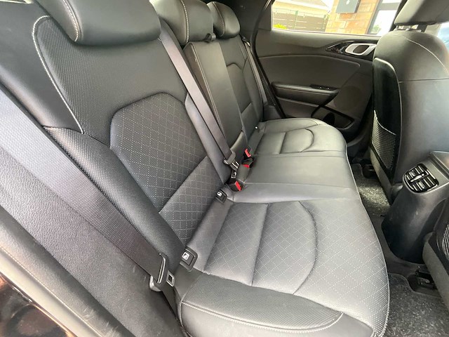 2021 kia xceed plug in/hybride - afbeelding 2 van  9