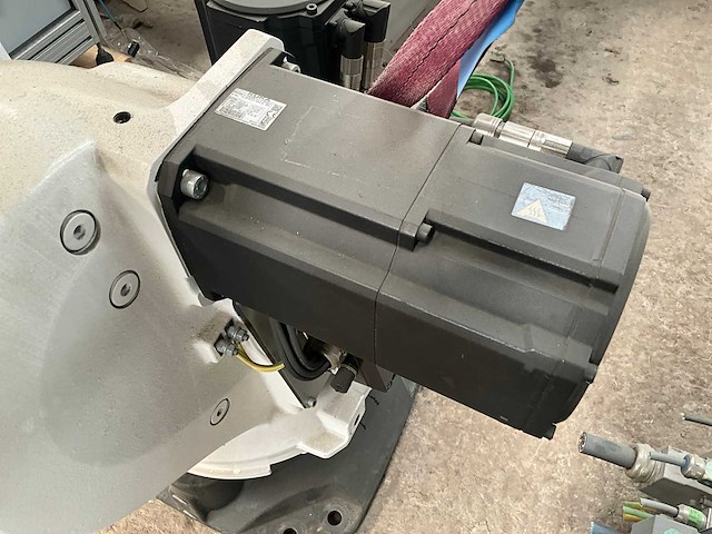 2021 kuka iontec kr 50 r2500 industriële robot - afbeelding 16 van  17