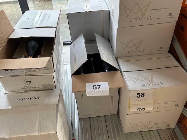 2021 la royale souveraine rode wijn (30x) - afbeelding 6 van  6