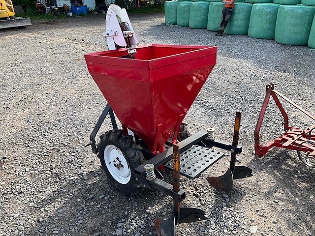 2021 lefa pt-32 aardappelplanter - afbeelding 12 van  18