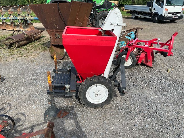 2021 lefa pt-32 aardappelplanter - afbeelding 15 van  18