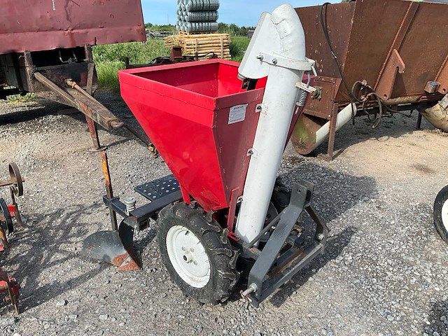 2021 lefa pt-32 aardappelplanter - afbeelding 16 van  18