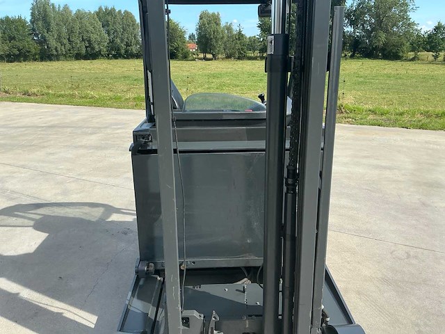 2021 linde r14 reach truck - afbeelding 9 van  54