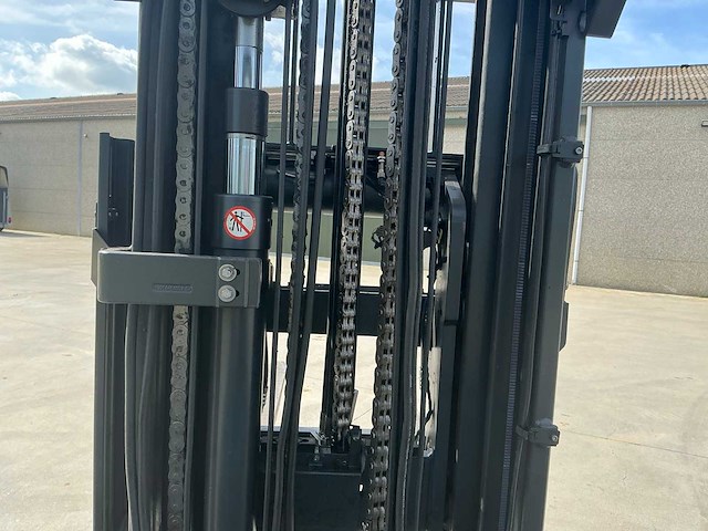 2021 linde r14 reach truck - afbeelding 28 van  54