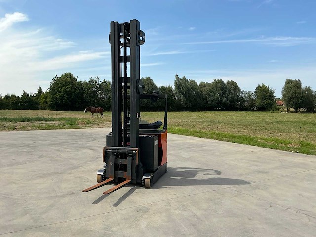 2021 linde r14hd-01 reach truck - afbeelding 13 van  55