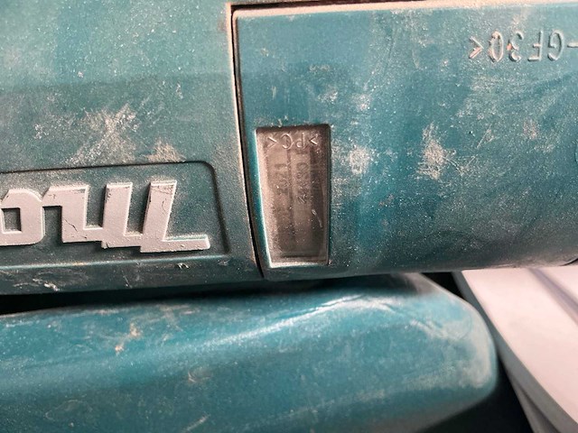 2021 makita ga9060 haakse slijpmachine - afbeelding 4 van  5