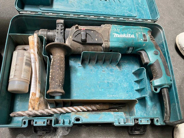 2021 makita hr2470 ft boorhamer - afbeelding 2 van  4