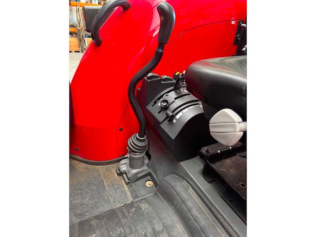 2021 massey ferguson 4708 met fl.3416x voorlader - vierwielaangedreven landbouwtractor - afbeelding 3 van  11