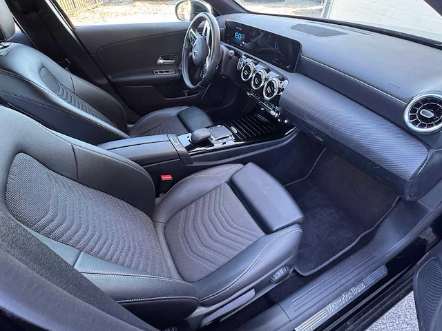 2021 mercedes-benz a 250 e - afbeelding 21 van  38