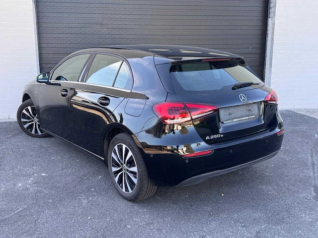 2021 mercedes-benz a 250 e - afbeelding 4 van  38