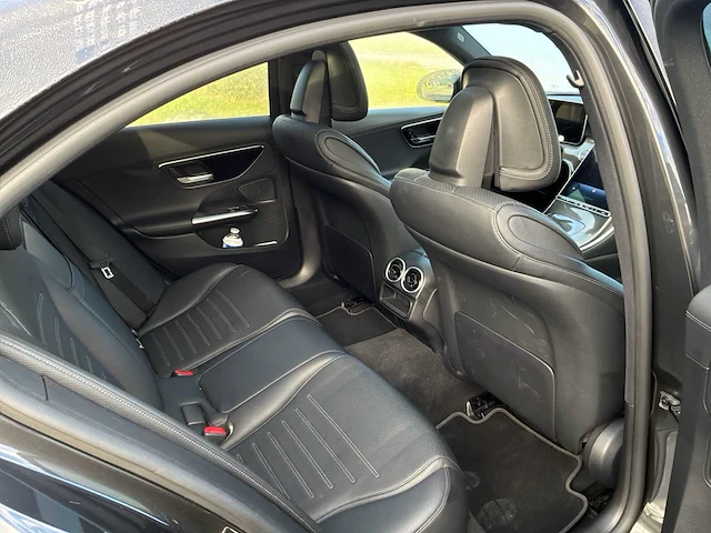 2021 mercedes-benz c180 1,5 auto mercedes-benz sedan – 1,5 benzine hybride – automatisch - afbeelding 22 van  47