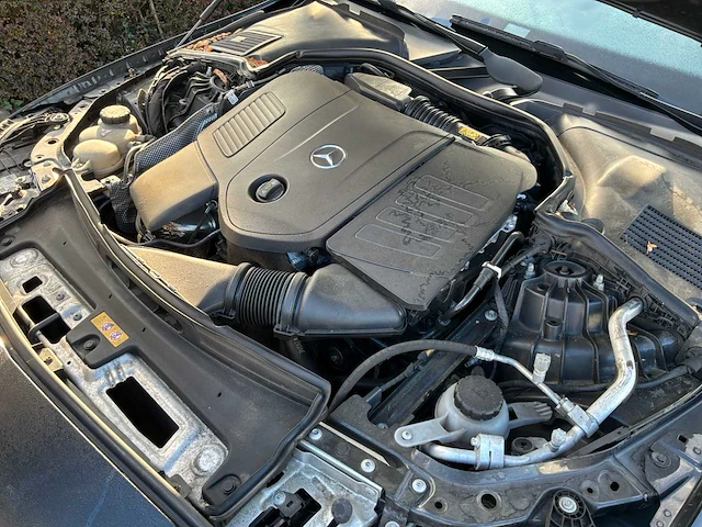 2021 mercedes-benz c180 1,5 auto mercedes-benz sedan – 1,5 benzine hybride – automatisch - afbeelding 38 van  47