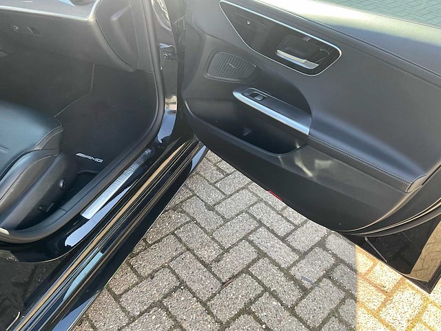 2021 mercedes-benz c200 break amg-line - mild hybrid - afbeelding 19 van  34
