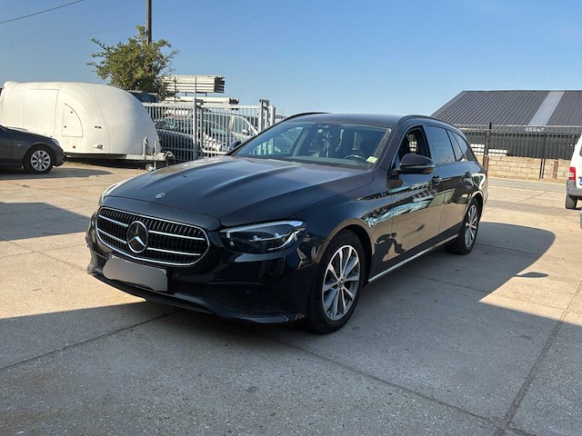 2021 mercedes-benz e 220 personenauto - afbeelding 1 van  42