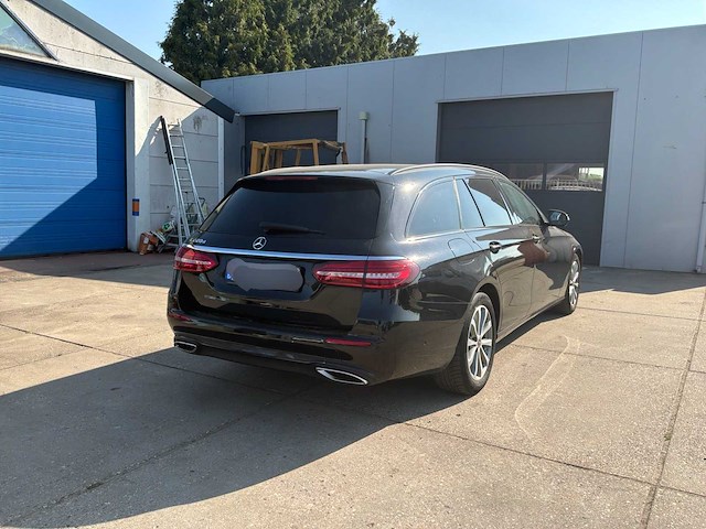 2021 mercedes-benz e 220 personenauto - afbeelding 39 van  42