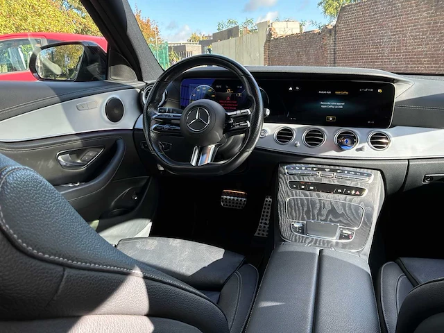 2021 mercedes-benz e-klasse w213 e 300 van amg line car - afbeelding 18 van  47