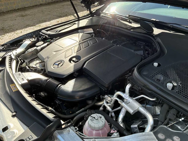 2021 mercedes-benz e-klasse w213 e 300 van amg line car - afbeelding 35 van  47