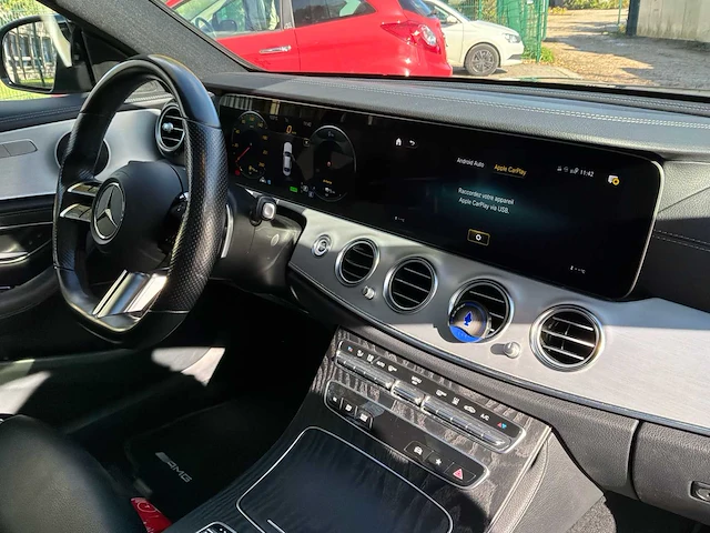 2021 mercedes-benz e-klasse w213 e 300 van amg line car - afbeelding 27 van  40
