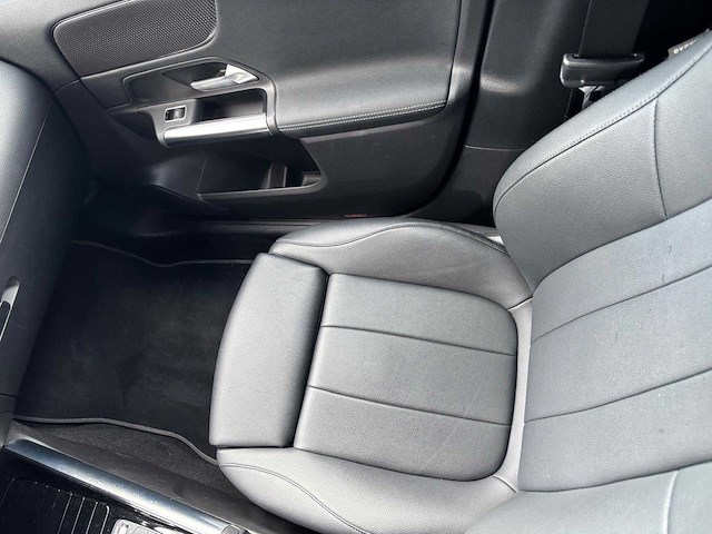 2021 mercedes-benz gla 250 hybrid hatchback personenauto - afbeelding 6 van  8